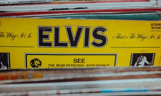 elvis presley albums